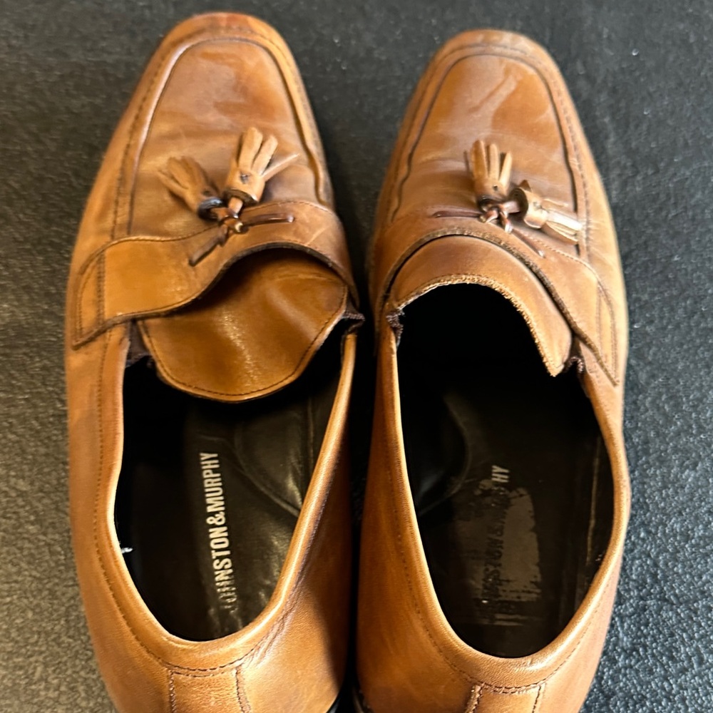 Johnston & Murphy Tan Leather Tassel Loafers